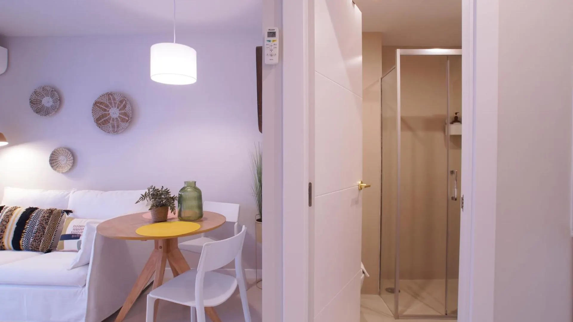 Budget Beach Studio 24 칼론제 0*,